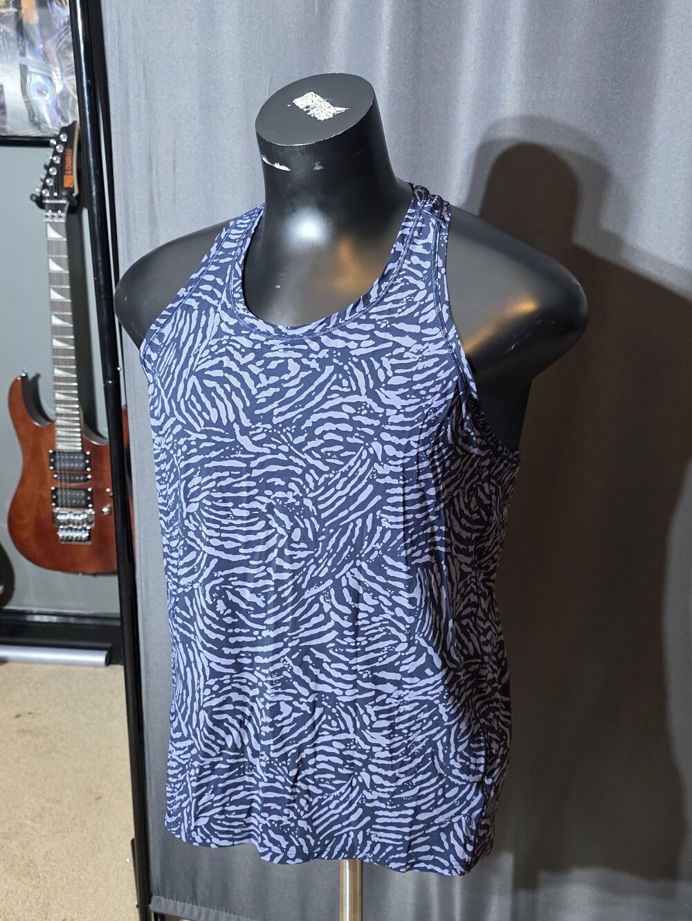 Athleta Blue Printed Racerback Tank Top Athletic Workout Yoga Size L